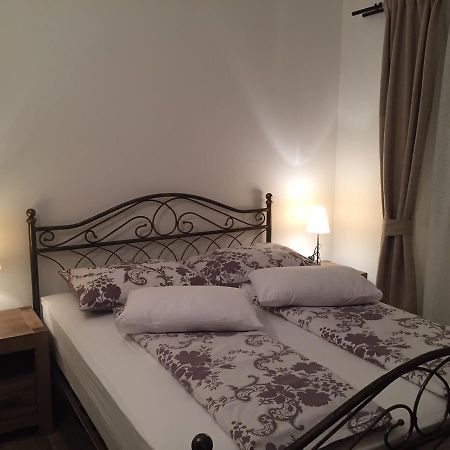 Villa Rosana Barbat na Rabu Eksteriør billede